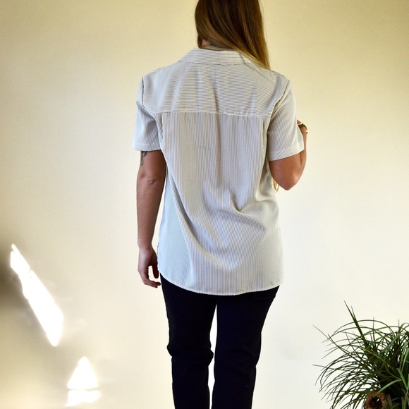 Black & White Striped Button Down Shirt - Picture 4 of 4